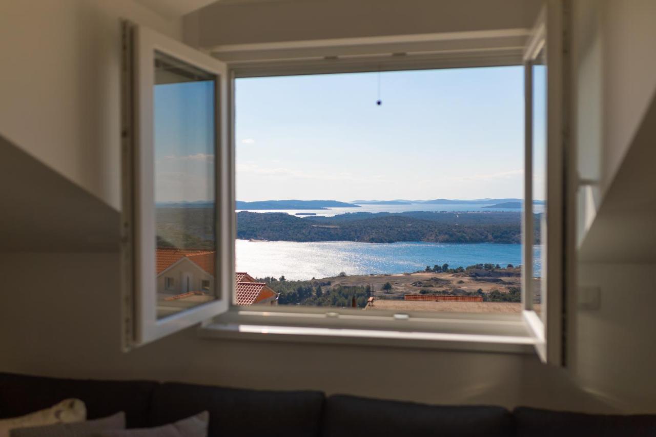 שיבניק Apartment Exclusive View מראה חיצוני תמונה